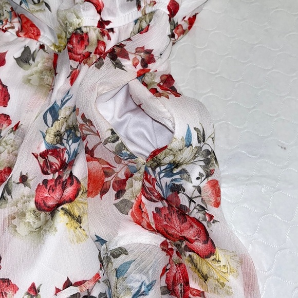 Disney Beauty and the Beast floral romper S - Picture 13 of 14